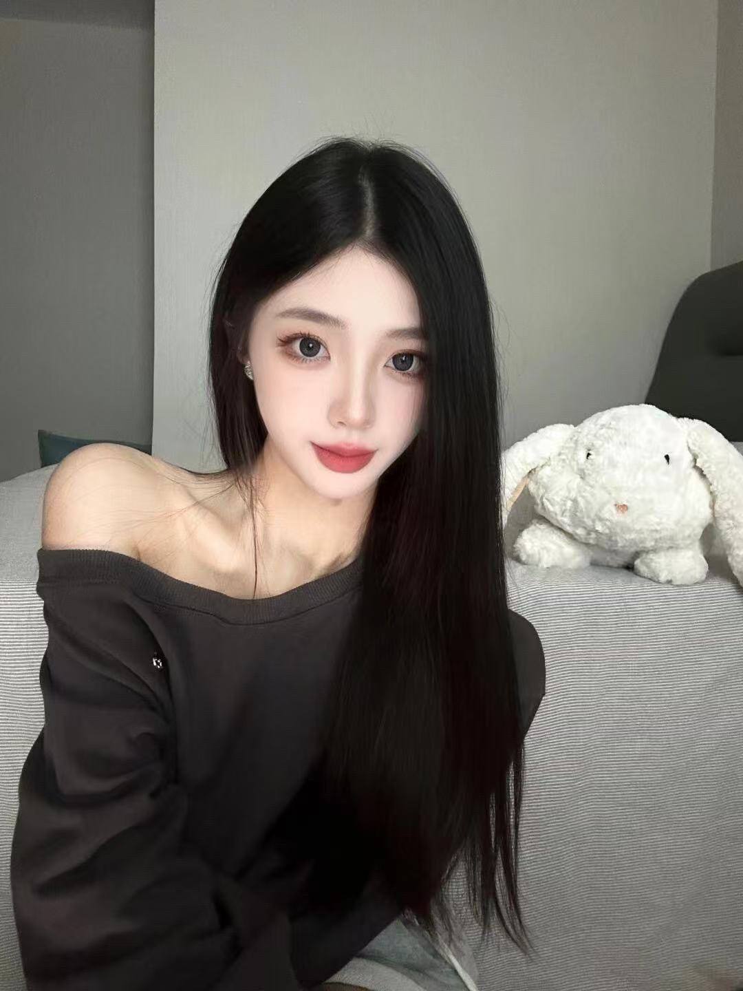 Gigi Gallery